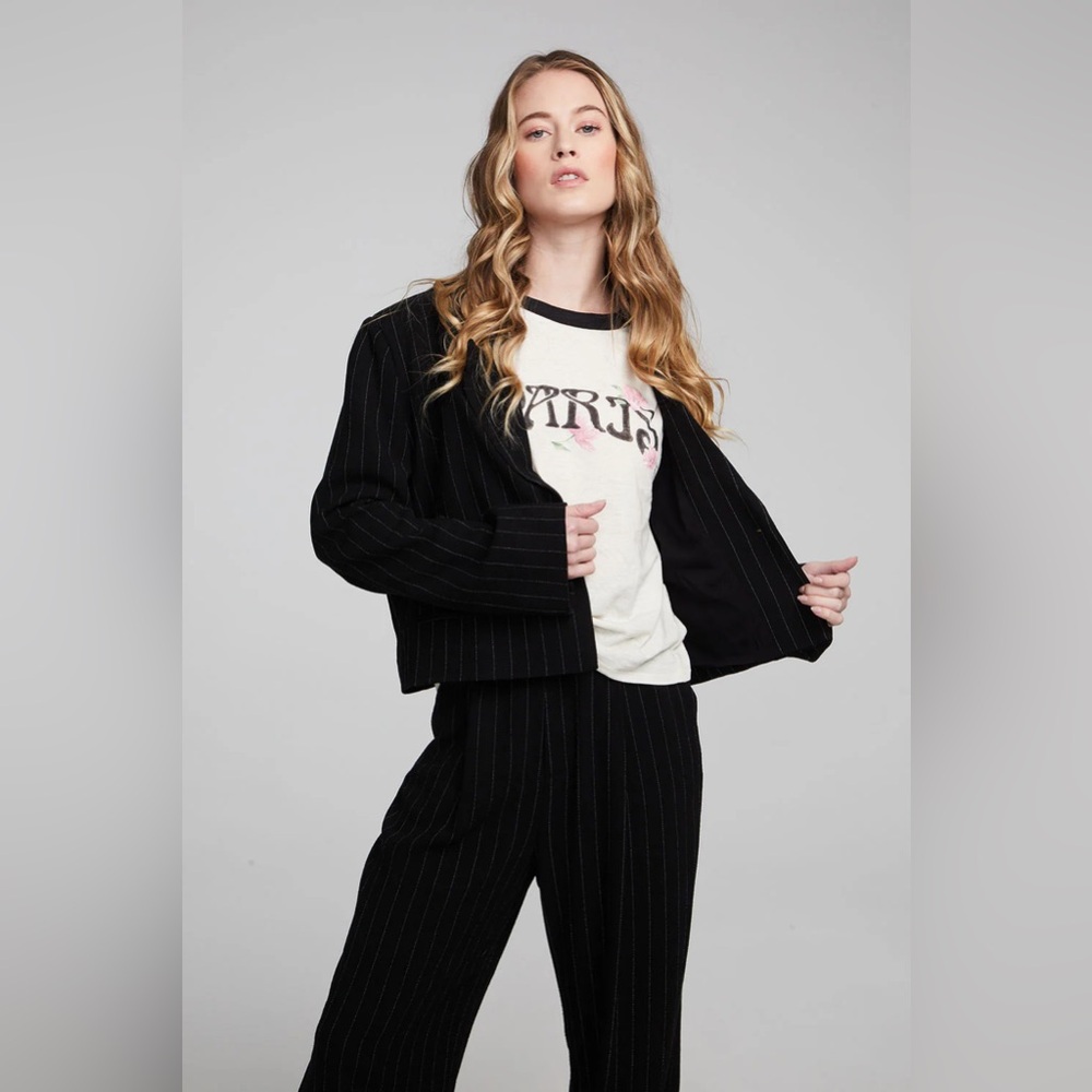 NWT CHASER Santana Beverly Pinstripe Blazer Black Size Small Retails $119.00